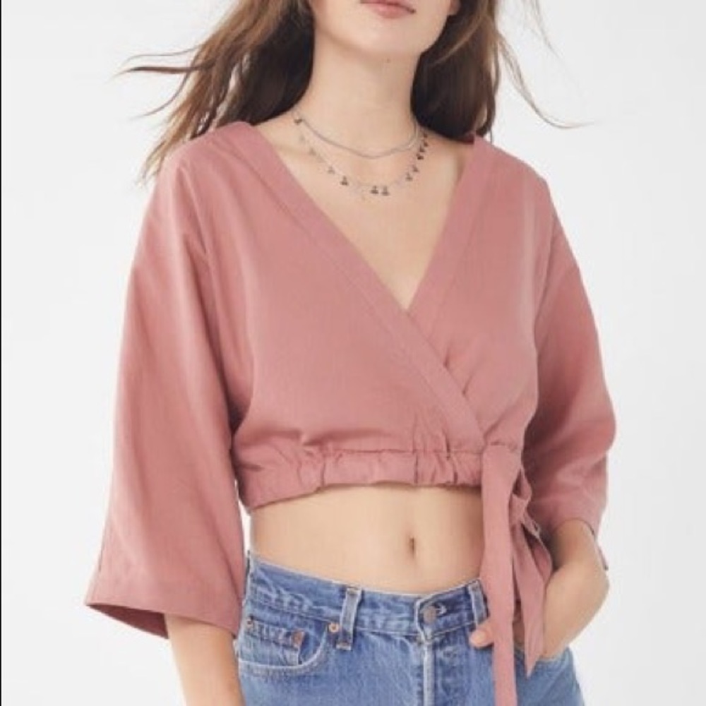 Urban Outfitters Kimmy Wrap top pink size XL